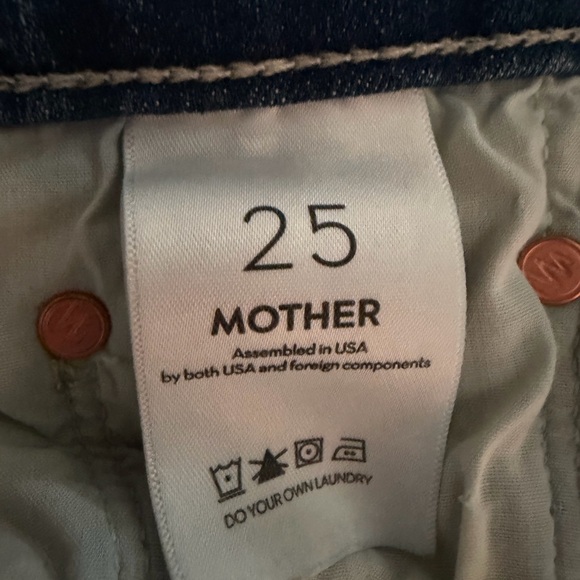 MOTHER Women’s Mid Rise Rider Ankle - Picture 4 of 5